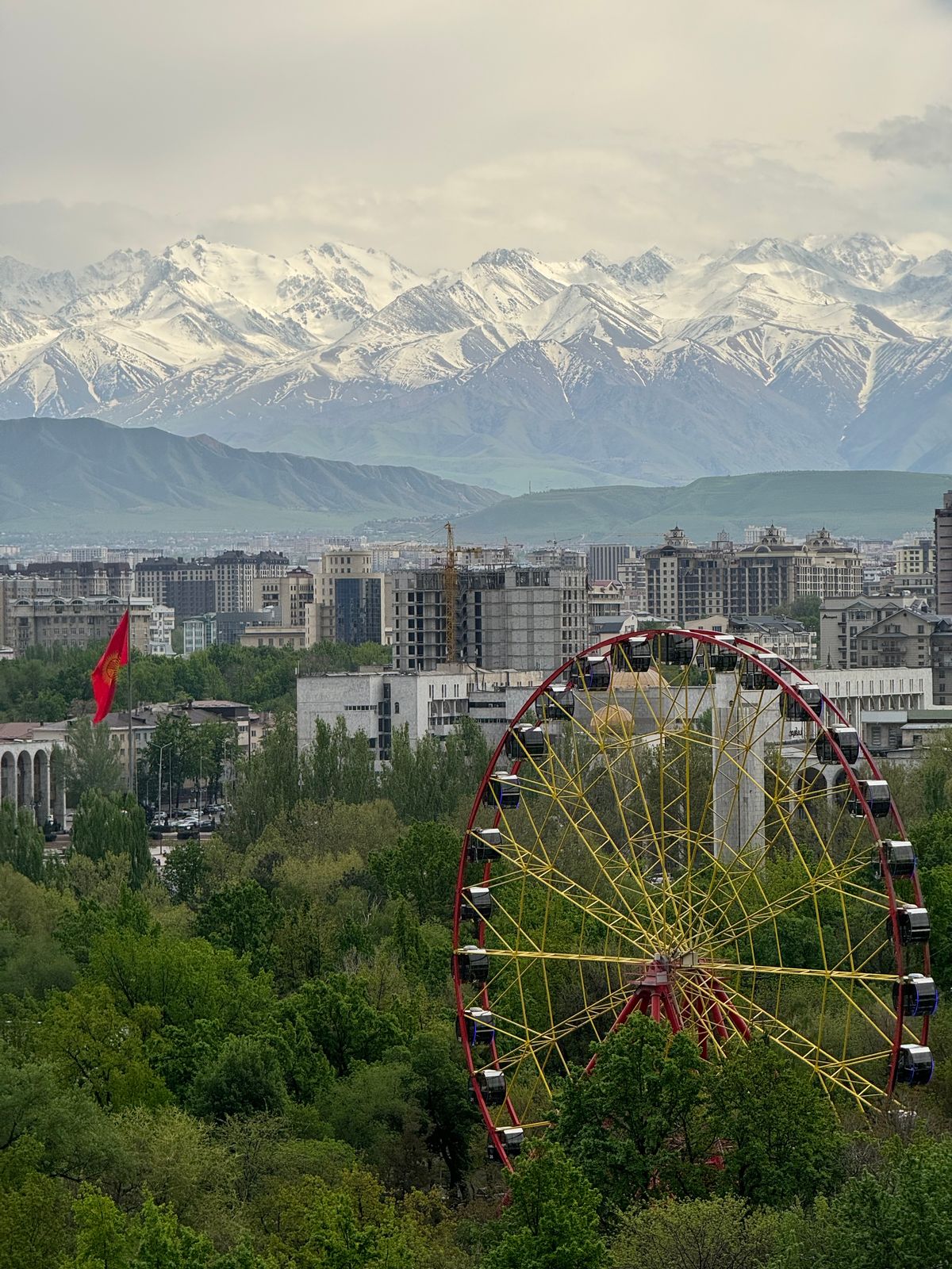 Вид из окна квартиры